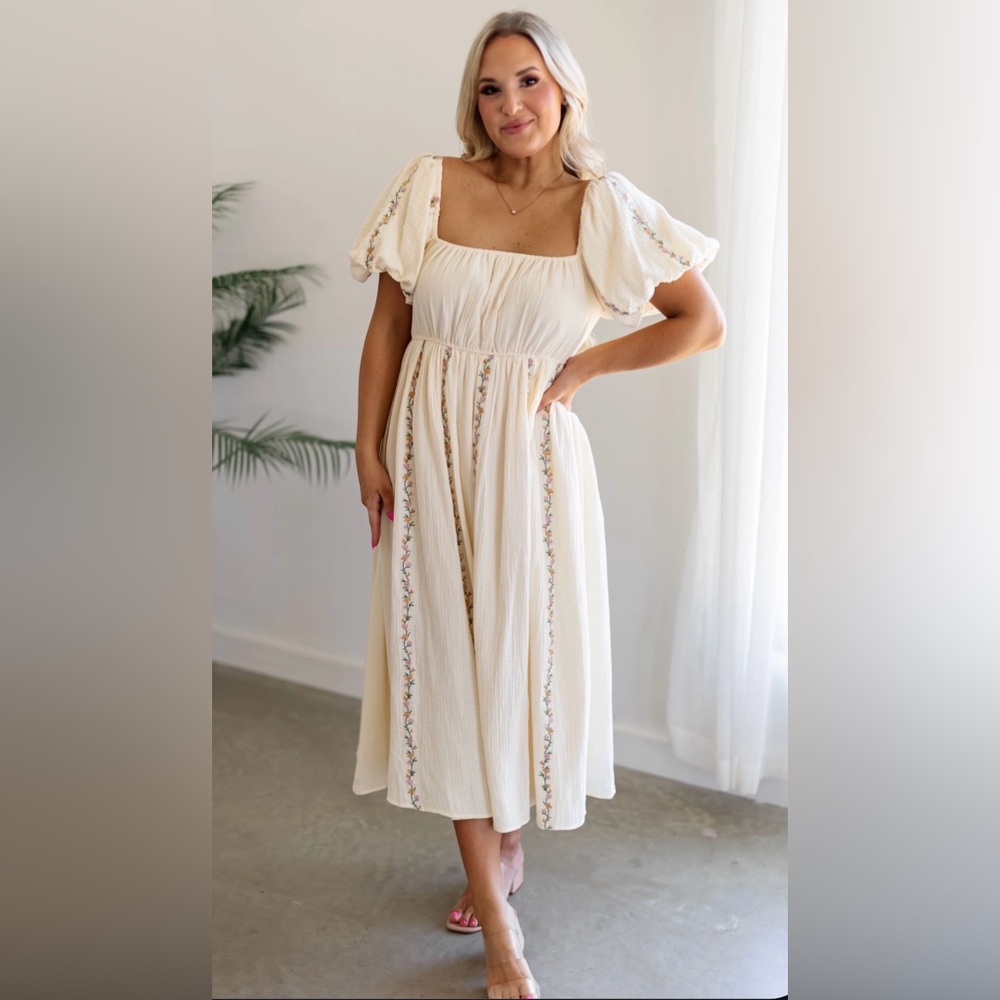 Leslie dress landrykate